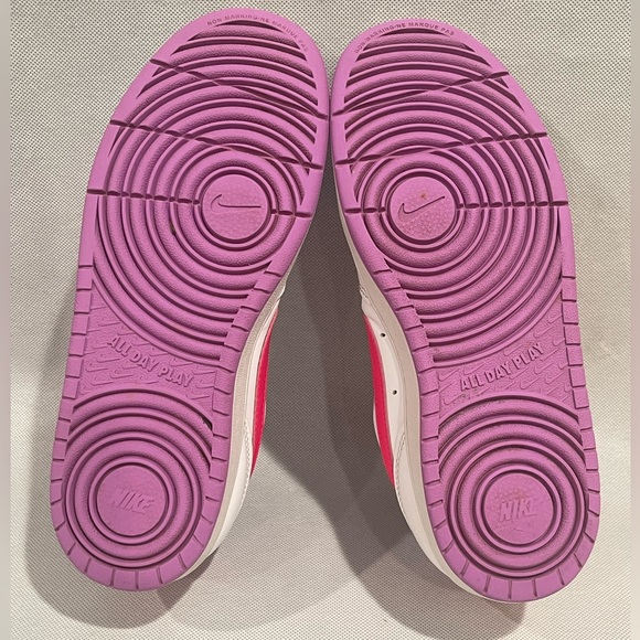 Nike Court Borough Low 2 Youth - Size 6.5y or Women’s 8 - Picture 7 of 7